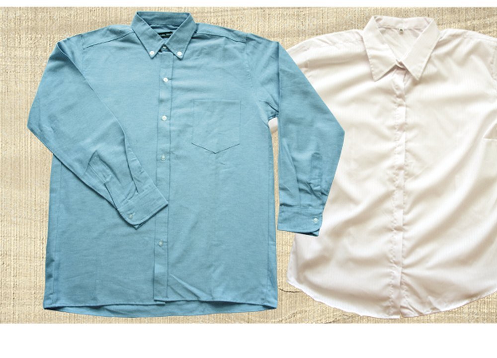 Camisas corporativas celeste y blanca