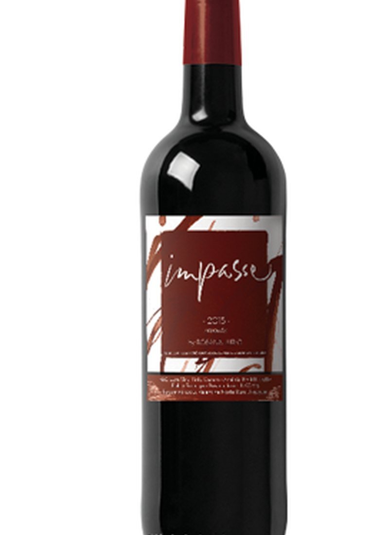 Botella con etiqueta personalizada
